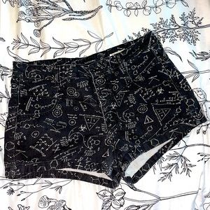 🖤 Black Printed High-rise Blackheart shorts
